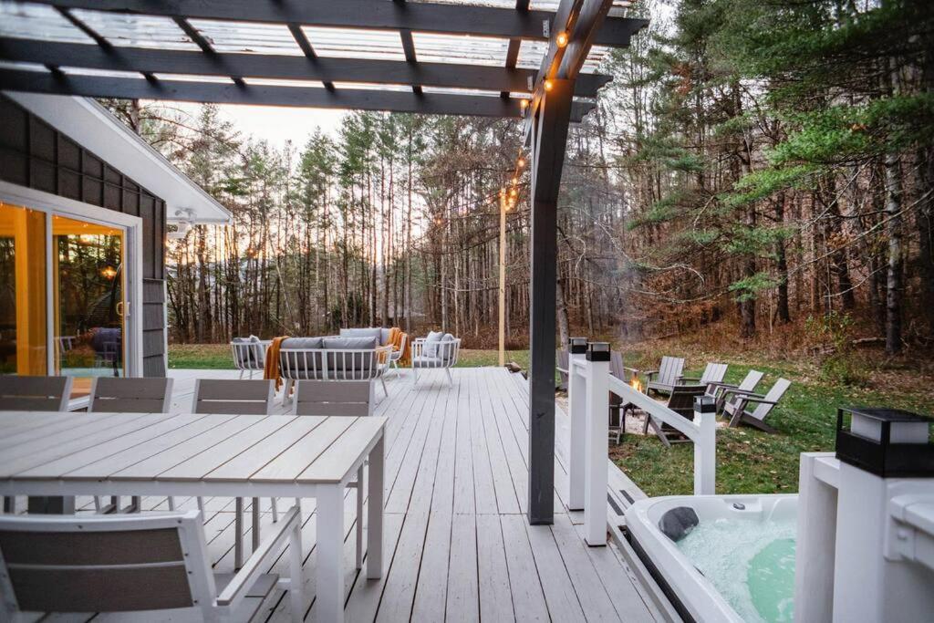Prattvilla -Catskill -Mountain Escape 5 Bedroom ,3 Bath With Hot Tub Prattsville Exterior foto